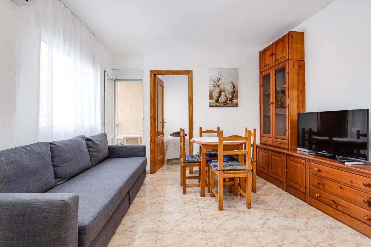 Apartment Caballero De Rodas Torrevieja Exterior photo
